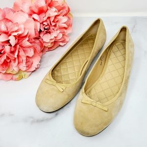 LANDS END BEIGE SUEDE BALLET FLATS CLASSIC BOW COMFORT SHOES